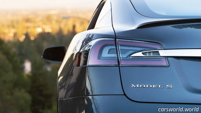 I produttori di auto elettriche si sono appena trovati di fronte a un nuovo problema in Cina, che inizierà nel 2026 | Carscoops